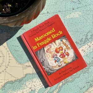 Vintage 1984 Marooned in Fraggle Rock Muppets Book